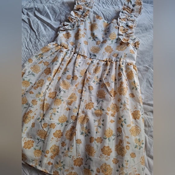 Cynthia Rowley Cream And Gold Floral Lined Dress, NWT 4T - Picture 5 of 8